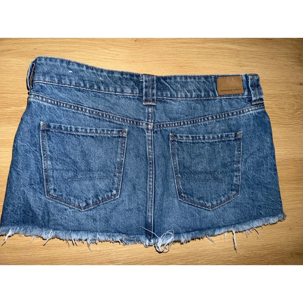 American Eagle Outfitters limited editiom